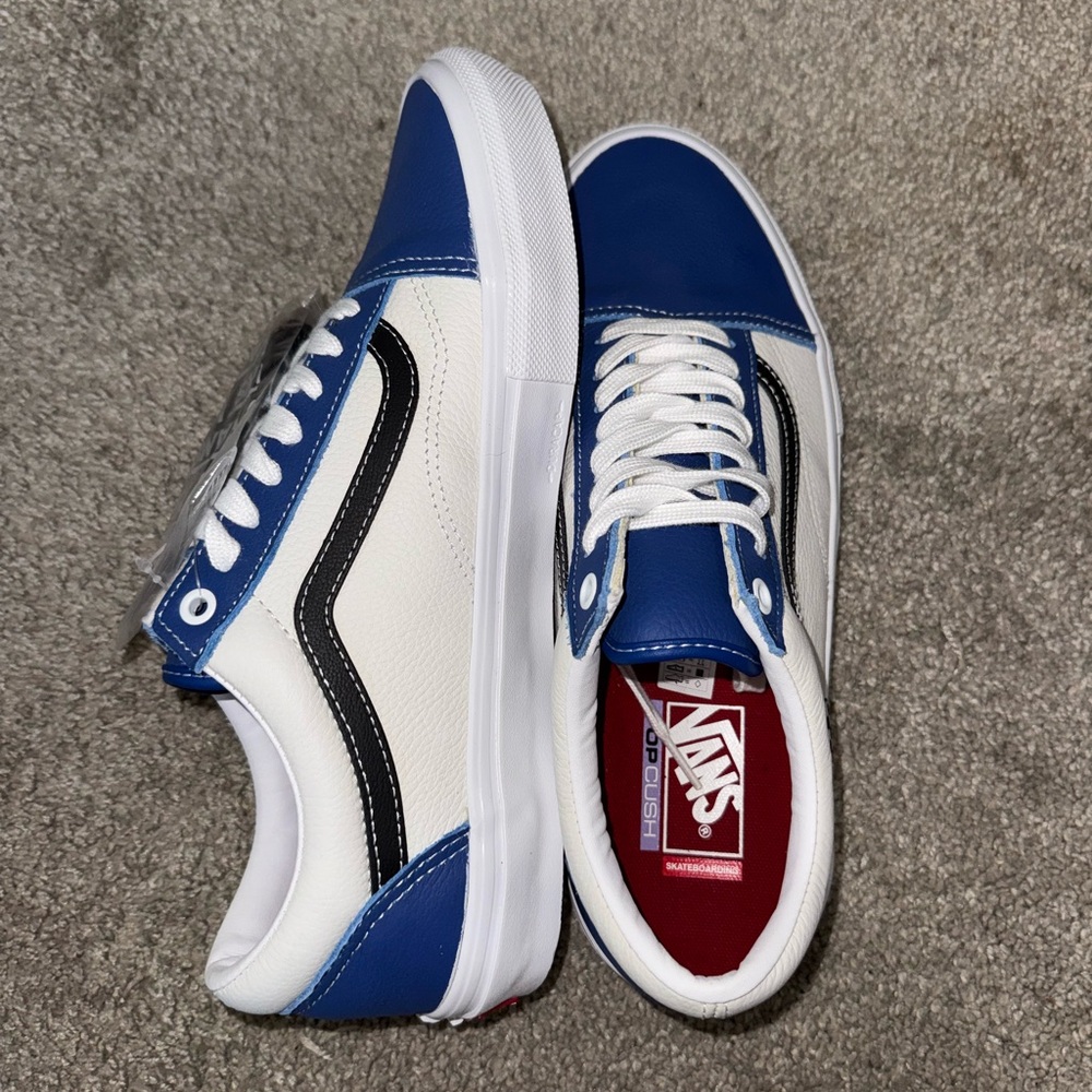Vans Men's Classic Blue and White Sneakers